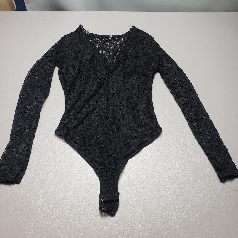 Iris black lace vneck long sleeve bodysuit women's size small